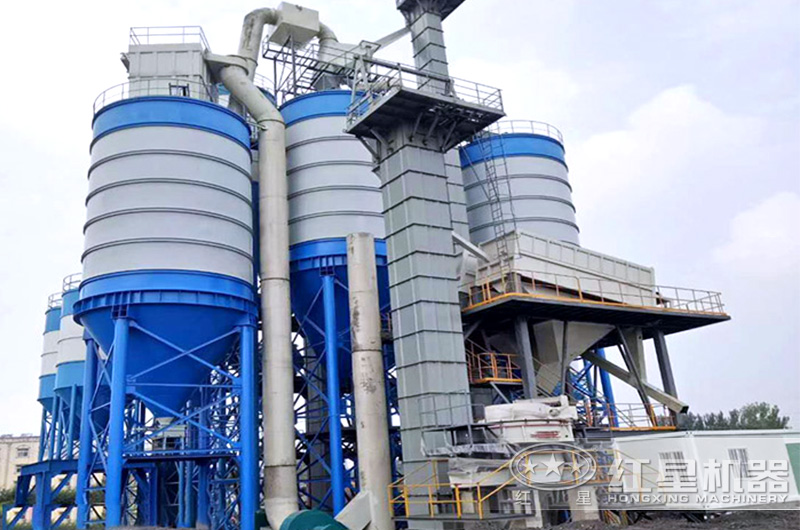 樓式制砂生產(chǎn)線現(xiàn)場實(shí)拍 樓式制砂生產(chǎn)線現(xiàn)場實(shí)拍