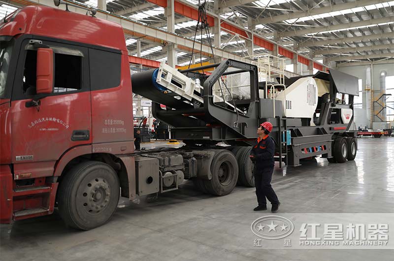 移動顎式破碎機 移動顎式破碎機